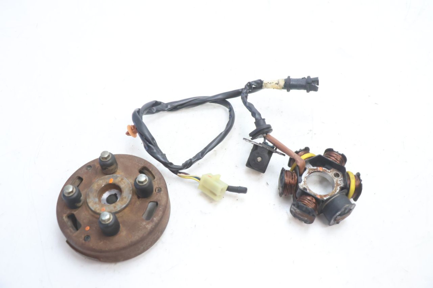 photo de ROTOR ESTATOR PEUGEOT SPEEDFIGHT LC 50 (1996 - 2002) - Vista principal