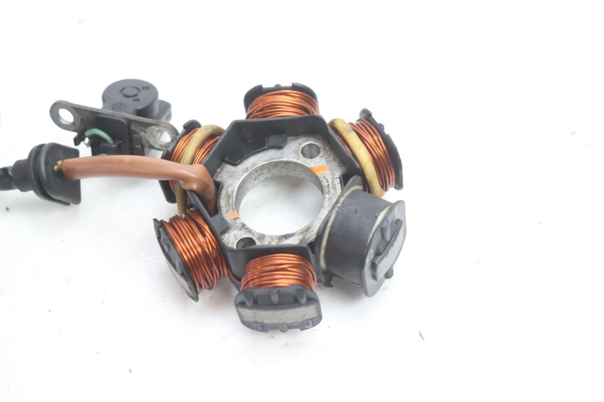 photo de ROTOR ESTATOR PEUGEOT SPEEDFIGHT LC 50 (1996 - 2002) - Vista geral