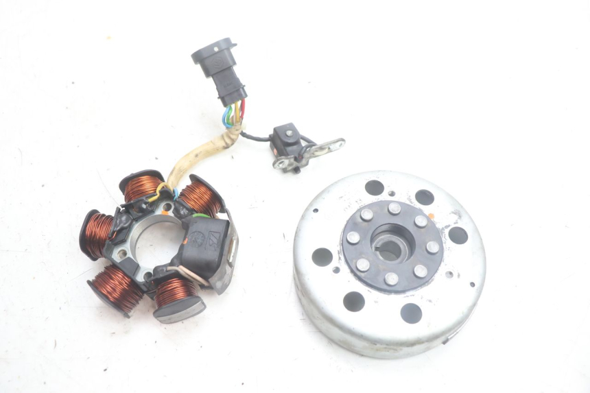 photo de ROTOR ESTATOR APRILIA SR 2T 50 (2012 - 2017) - Vista principal