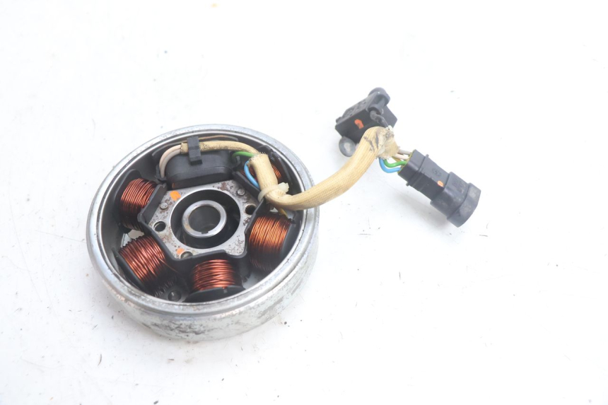photo de ROTOR ESTATOR APRILIA SR 2T 50 (2012 - 2017) - Outro ângulo de visão