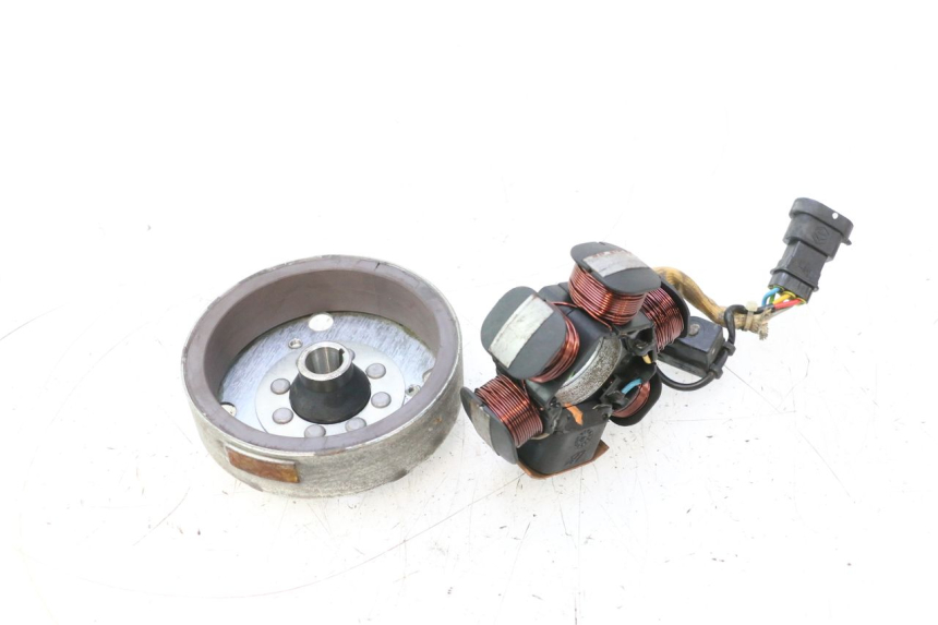 photo de ROTOR ESTATOR GILERA STALKER 50 (2004 - 2014) - Pontos de fixação