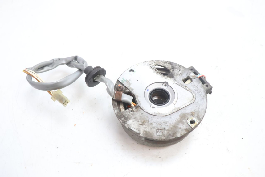photo de ROTOR ESTATOR MBK STUNT NAKED 50 (2004 - 2018) - Outro ângulo de visão