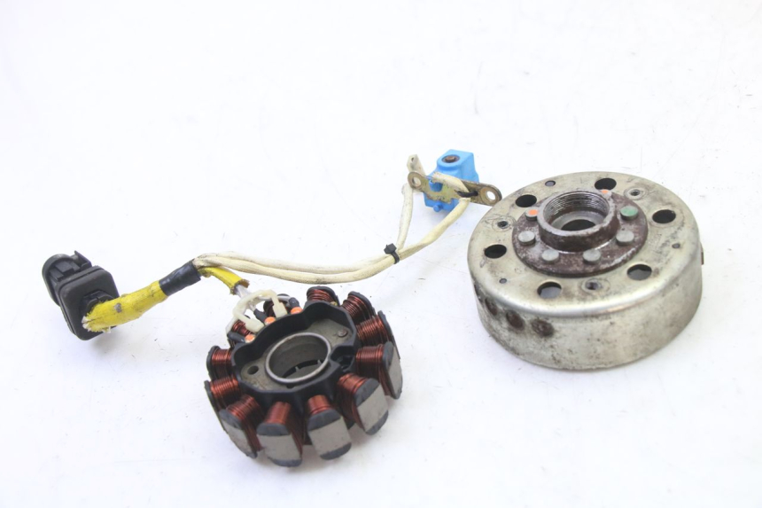 photo de ROTOR ESTATOR PIAGGIO SUPER LX 125 (2000 - 2003) - Detalhe da peça