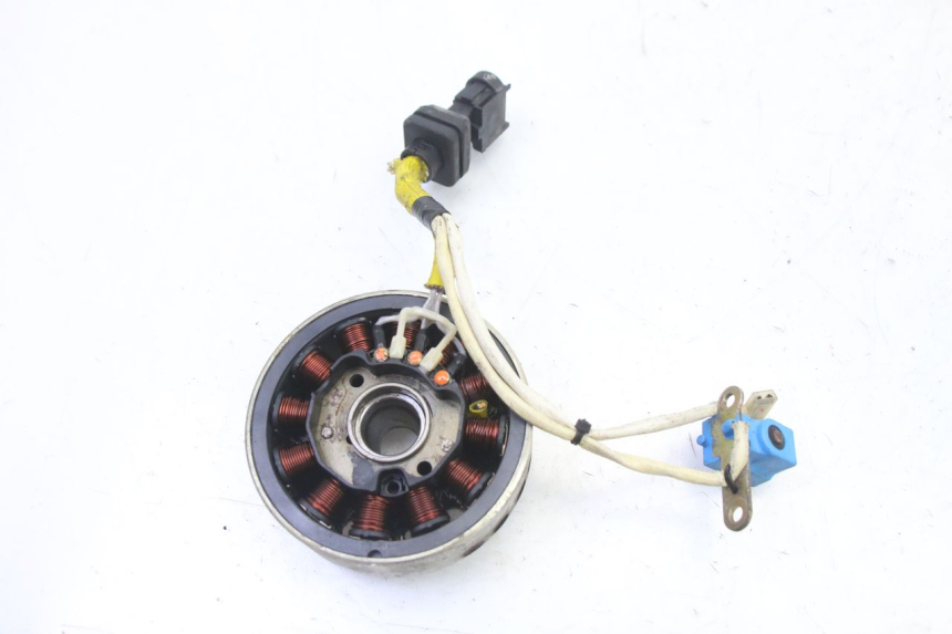 photo de ROTOR ESTATOR PIAGGIO SUPER LX 125 (2000 - 2003) - Outro ângulo de visão
