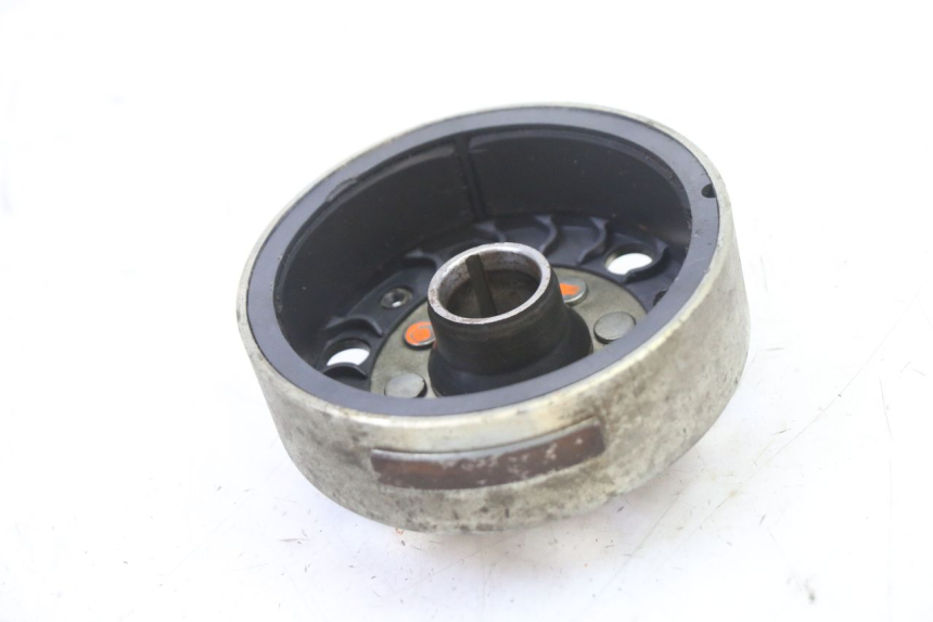 photo de ROTOR ESTATOR PIAGGIO SUPER LX 125 (2000 - 2003) - Pontos de fixação