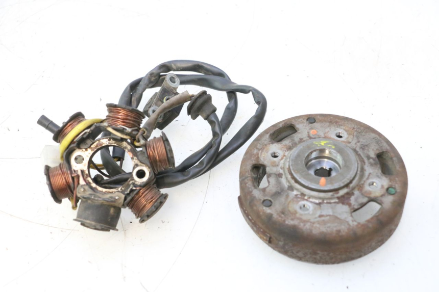 photo de ROTOR ESTATOR PEUGEOT TREKKER 50 (1995 - 2004) - Vista principal