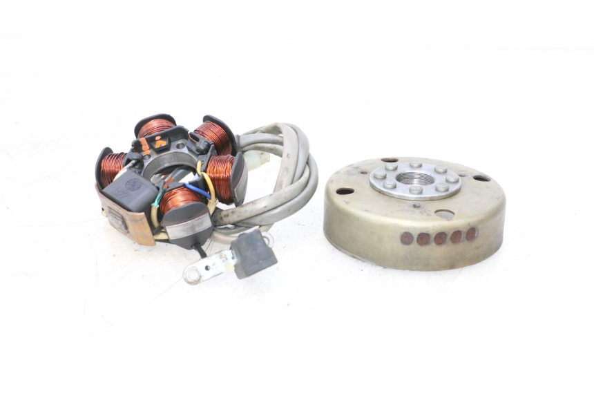 photo de ROTOR ESTATOR PIAGGIO TYPHOON 50 (2000 - 2009) - Vista do produto