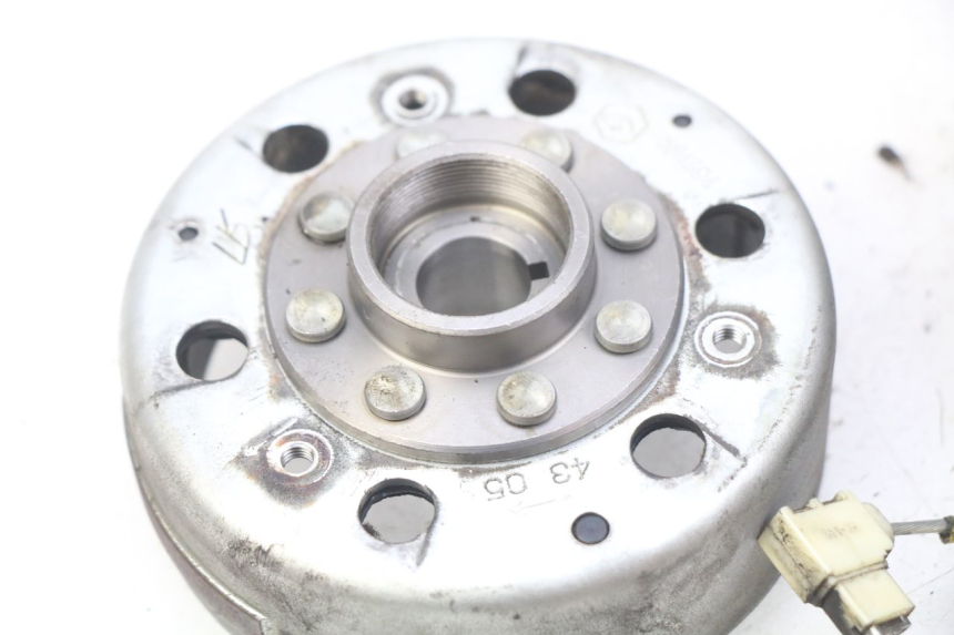 photo de ROTOR ESTATOR PIAGGIO VESPA LX 125 (2005 - 2010) - Zoom do estado de desgaste