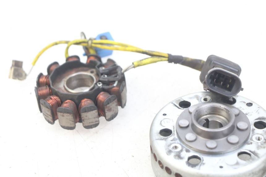 photo de ROTOR ESTATOR PIAGGIO VESPA LXV 125 (2006 - 2009) - Vista geral