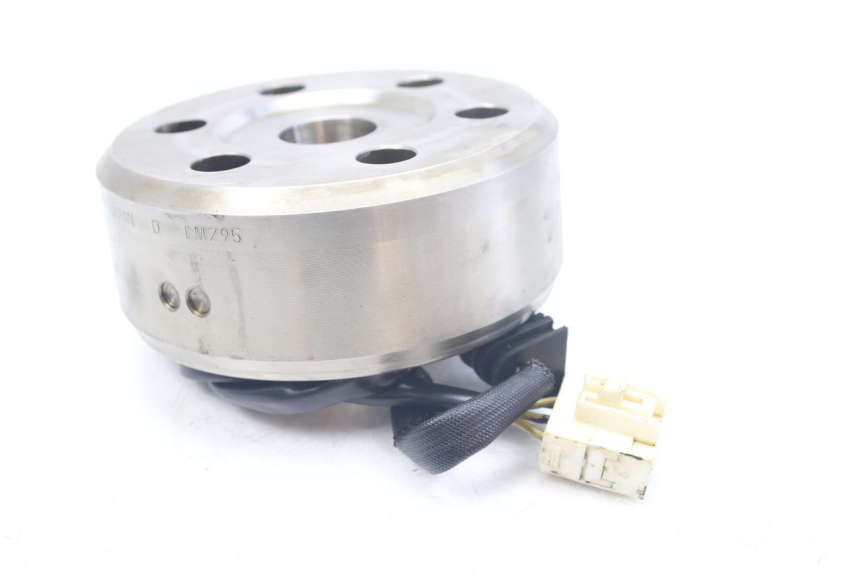 photo de ROTOR ESTATOR HONDA VFR FI RC46 800 (1998 - 2001) - Detalhe da peça