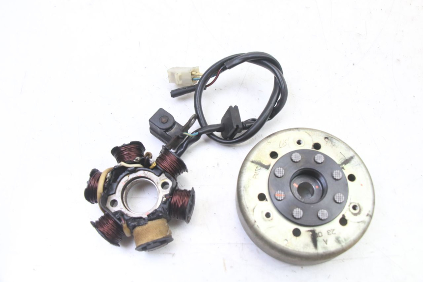 photo de ROTOR ESTATOR PEUGEOT VIVACITY NEW 2T 50 (2008 - 2017) - Vista principal