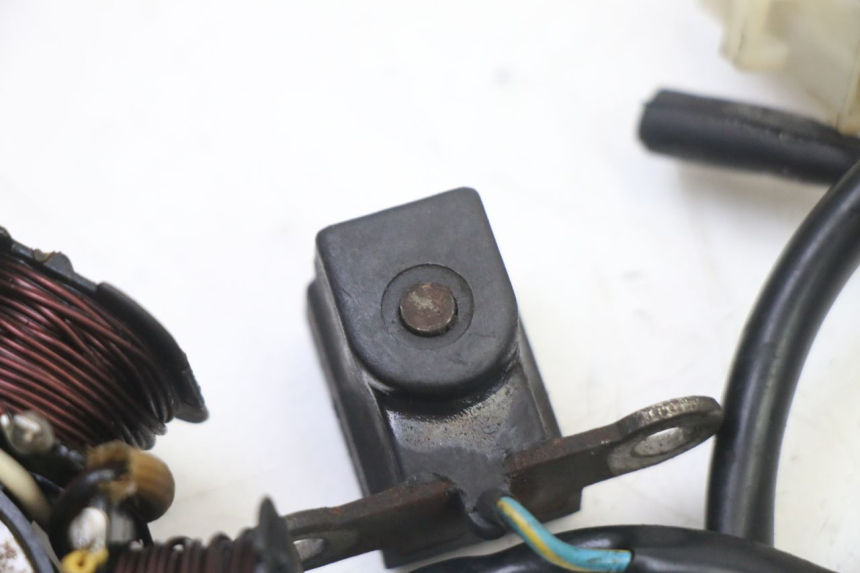 photo de ROTOR ESTATOR PEUGEOT VIVACITY NEW 2T 50 (2008 - 2017) - Peça verificada