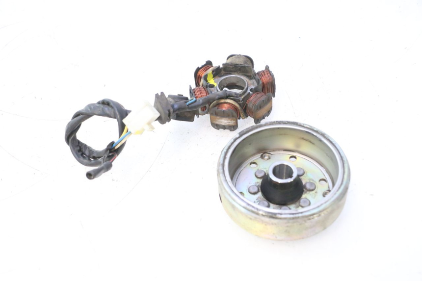 photo de ROTOR ESTATOR PEUGEOT VIVACITY NEW 2T 50 (2008 - 2017) - Peça verificada