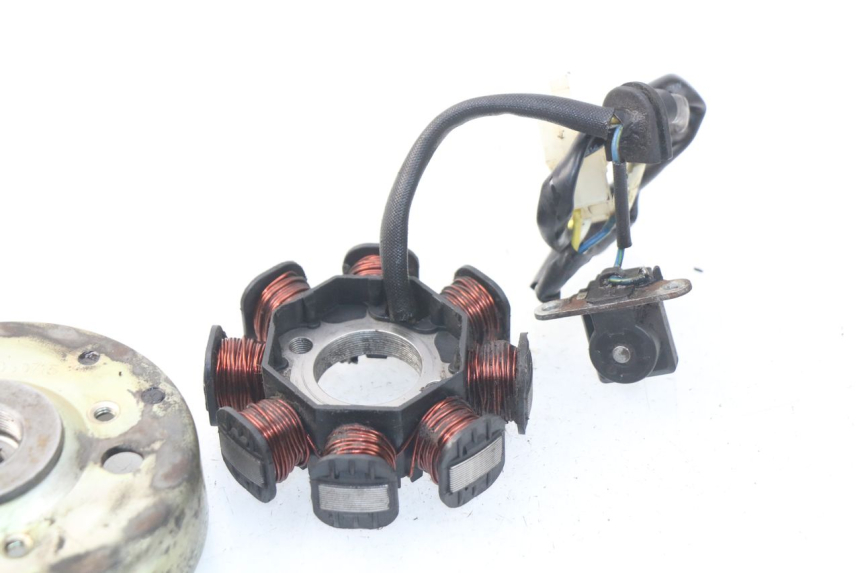 photo de ROTOR ESTATOR PEUGEOT VIVACITY NEW 4T 50 (2008 - 2017) - Vista geral