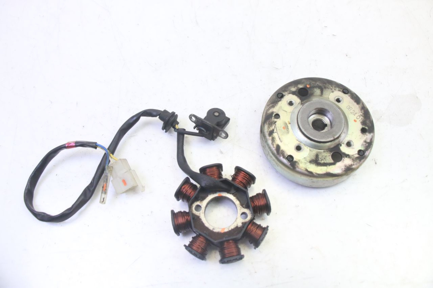 photo de ROTOR ESTATOR PEUGEOT VIVACITY NEW 4T 50 (2008 - 2017) - Vista principal