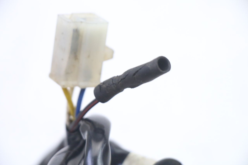photo de ROTOR ESTATOR PEUGEOT VIVACITY 50 (2004 - 2009) - Estado da superfície