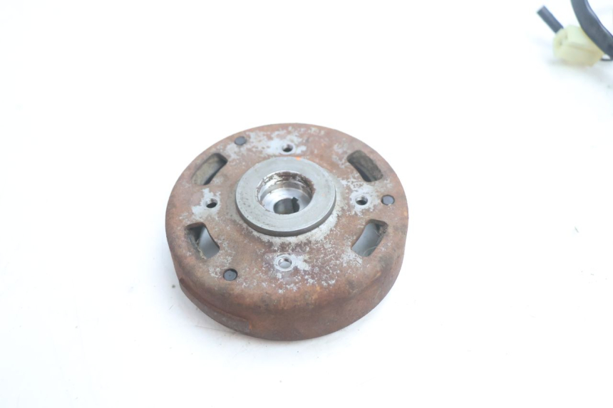 photo de ROTOR ESTATOR PEUGEOT VIVACITY 50 (1998 - 2003) - Marcações e referências
