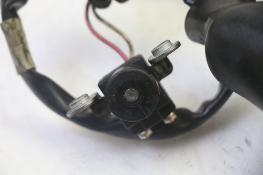 photo de ROTOR ESTATOR YAMAHA X-CITY XCITY 125 (2007 - 2013) - Pontos de fixação