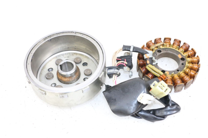 photo de ROTOR ESTATOR YAMAHA X-MAX XMAX 125 (2010 - 2013) - Vista principal