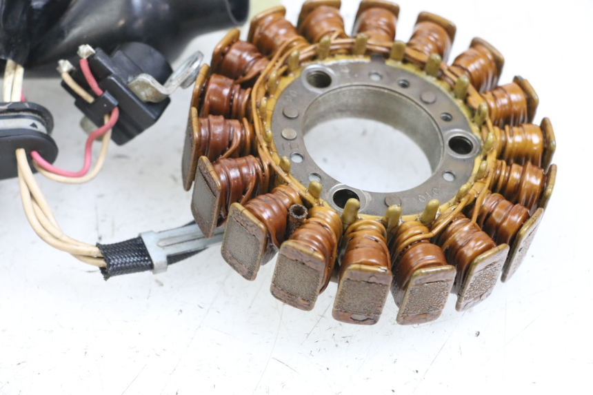 photo de ROTOR ESTATOR YAMAHA X-MAX XMAX 125 (2010 - 2013) - Outro ângulo de visão