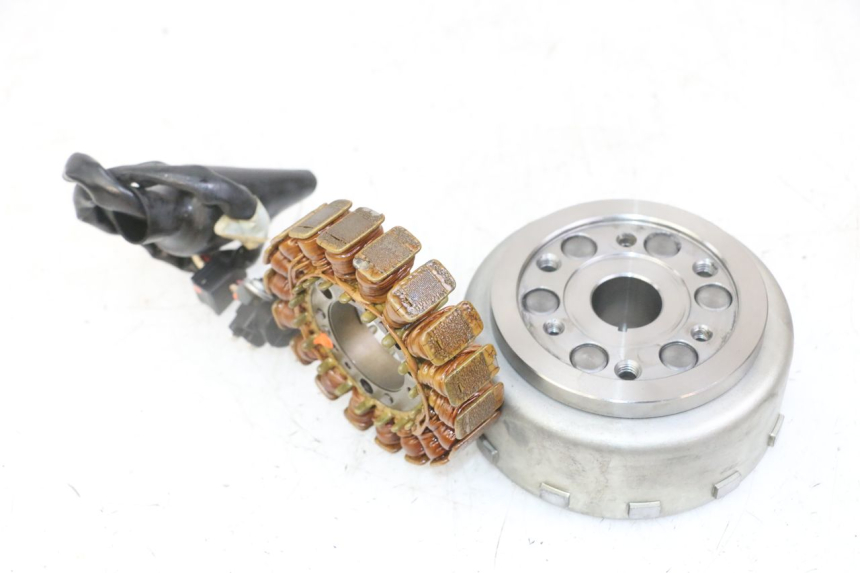 photo de ROTOR ESTATOR YAMAHA XMAX X-MAX 125 (2006 - 2009) - Vista geral