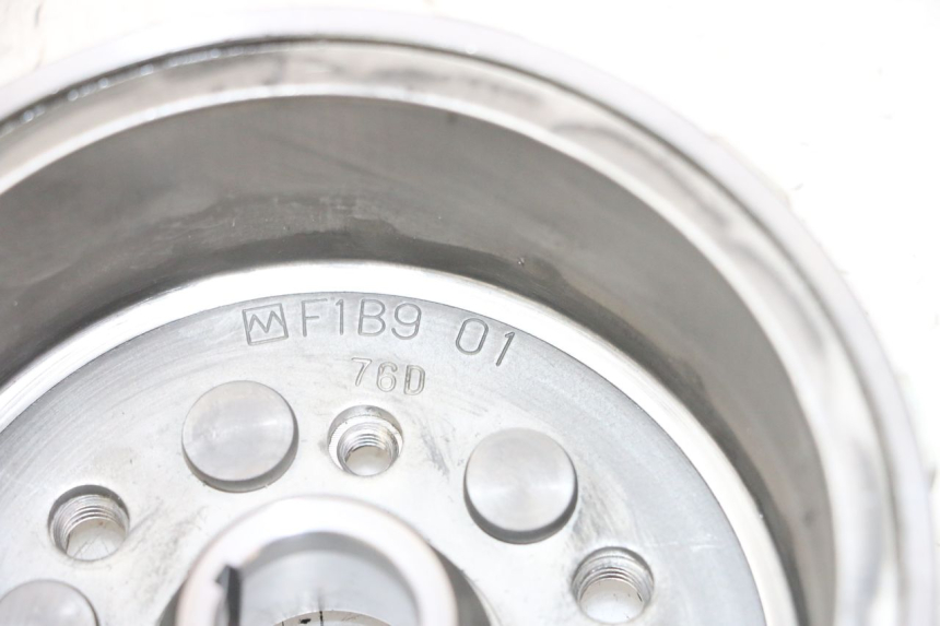 photo de ROTOR ESTATOR YAMAHA XMAX X-MAX 125 (2006 - 2009) - Marcações e referências
