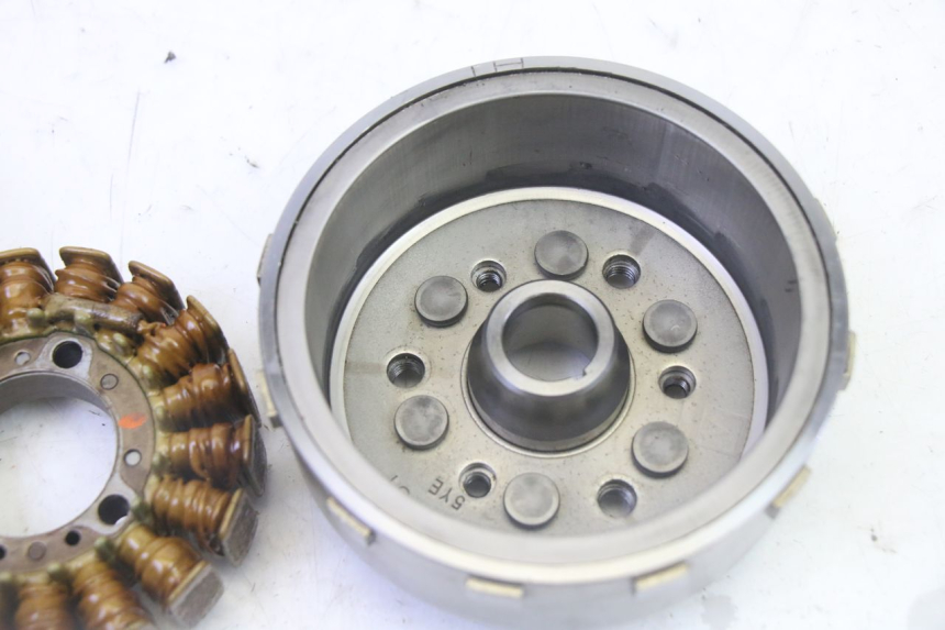 photo de ROTOR ESTATOR YAMAHA XMAX X-MAX 125 (2006 - 2009) - Outro ângulo de visão