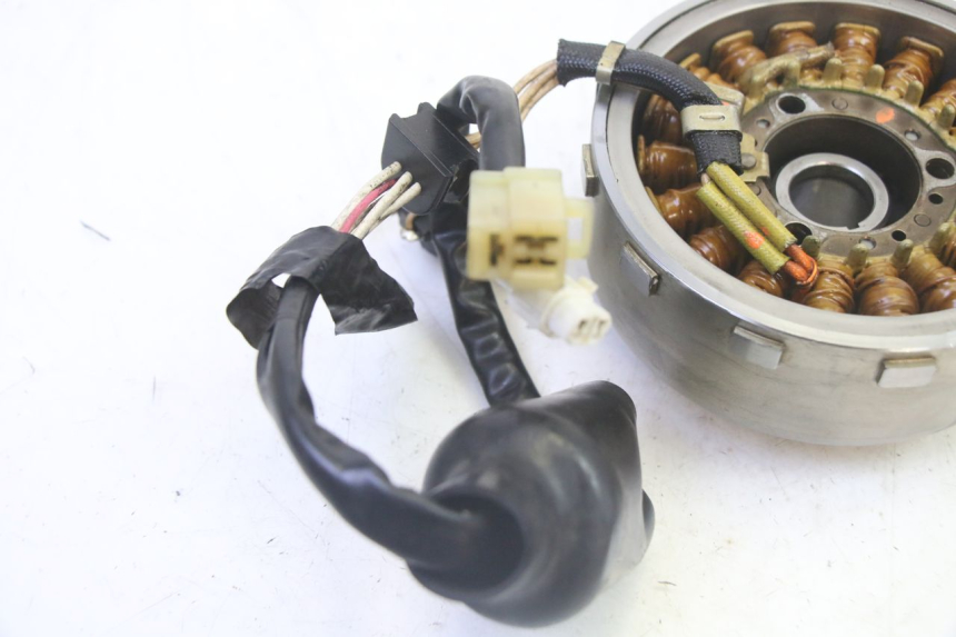 photo de ROTOR ESTATOR YAMAHA XMAX X-MAX 125 (2006 - 2009) - Ampliação técnica