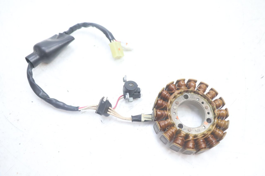 photo de ROTOR ESTATOR YAMAHA XMAX X-MAX 125 (2006 - 2009) - Pontos de fixação