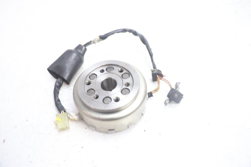 photo de ROTOR ESTATOR YAMAHA X-MAX XMAX 125 (2010 - 2013) - Zoom do estado de desgaste