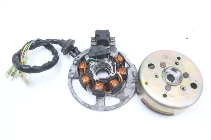 photo de ROTOR ESTATOR YAMAHA YE ZEST 50 (1992 - 1998) - Vista principal