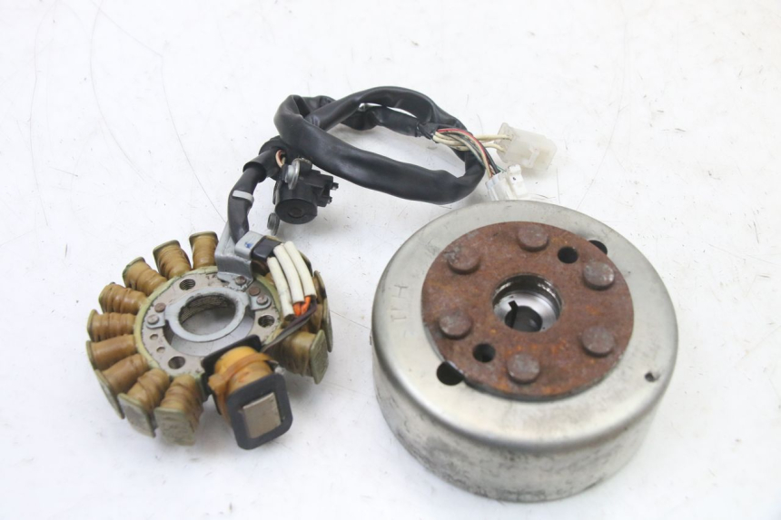 photo de ROTOR ESTATOR YAMAHA YP MAJESTY 125 (2007 - 2010) - Detalhe da peça