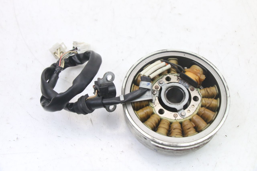 photo de ROTOR ESTATOR YAMAHA YP MAJESTY 125 (2007 - 2010) - Outro ângulo de visão