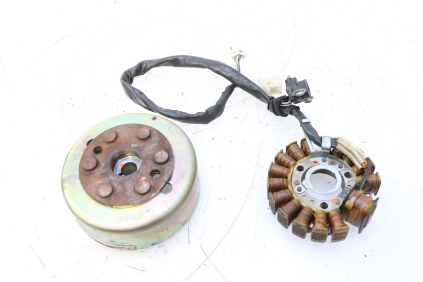 photo de ROTOR ESTATOR YAMAHA YP MAJESTY 125 (1998 - 2001) - Vista principal