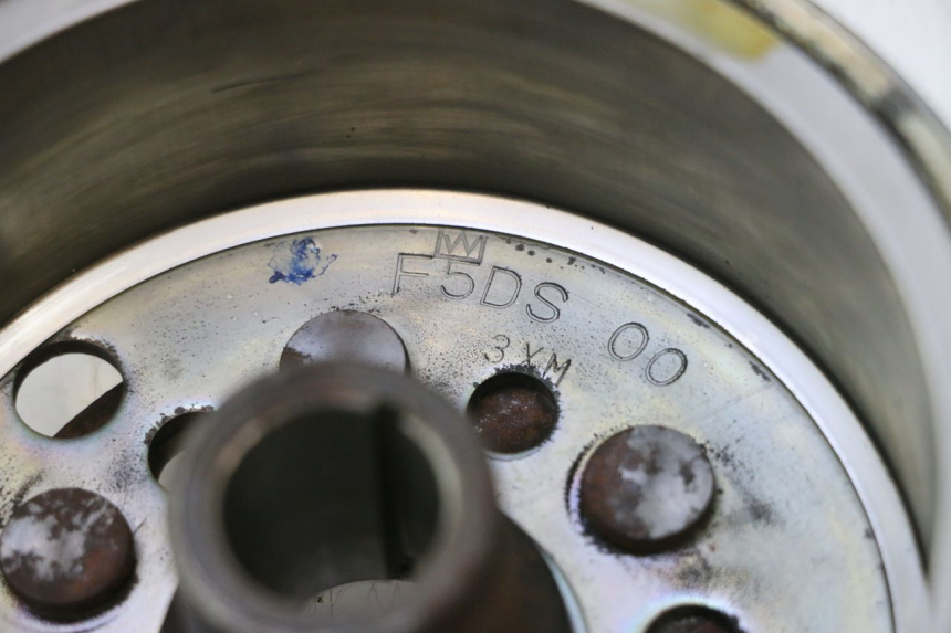 photo de ROTOR ESTATOR YAMAHA YP MAJESTY 125 (2002 - 2006) - Vista de perto