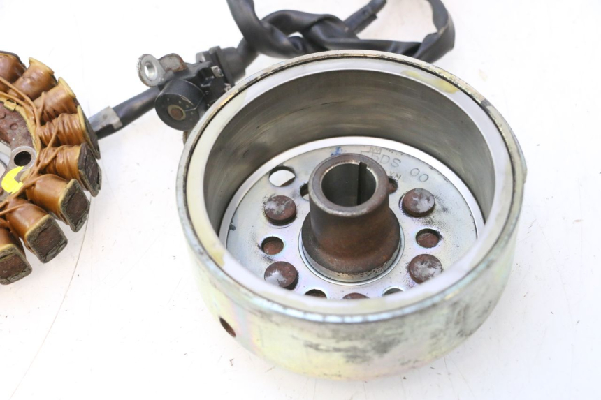 photo de ROTOR ESTATOR YAMAHA YP MAJESTY 125 (2002 - 2006) - Imagem adicional