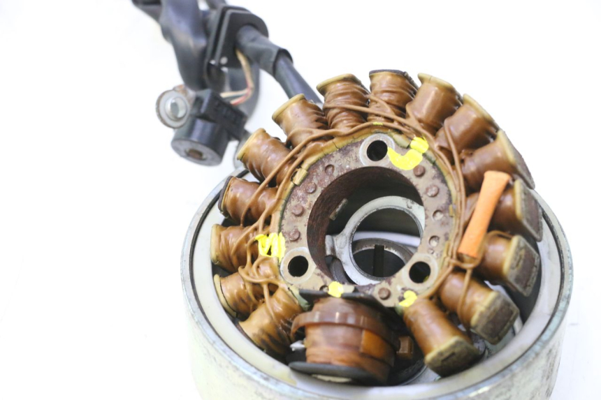 photo de ROTOR ESTATOR YAMAHA YP MAJESTY 125 (2002 - 2006) - Outro ângulo de visão
