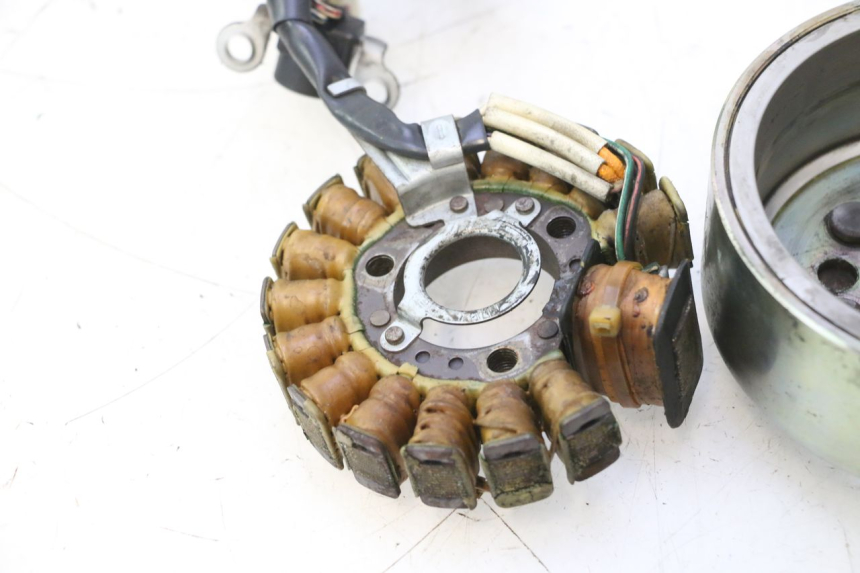 photo de ROTOR ESTATOR YAMAHA YP MAJESTY 125 (1998 - 2001) - Marcações e referências