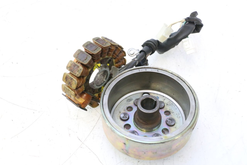 photo de ROTOR ESTATOR YAMAHA YP MAJESTY 125 (2002 - 2006) - Estado da superfície