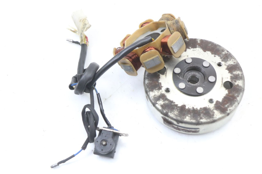 photo de ROTOR ESTATOR UNIVERSAL BIKE ZN50QT-11B 50 (2018 - 2021) - Detalhe da peça