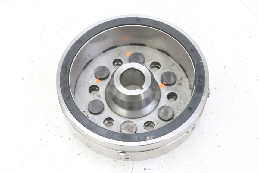 photo de ROTOR YAMAHA FZS FAZER 600 (2001 - 2003) - Detalhe da peça
