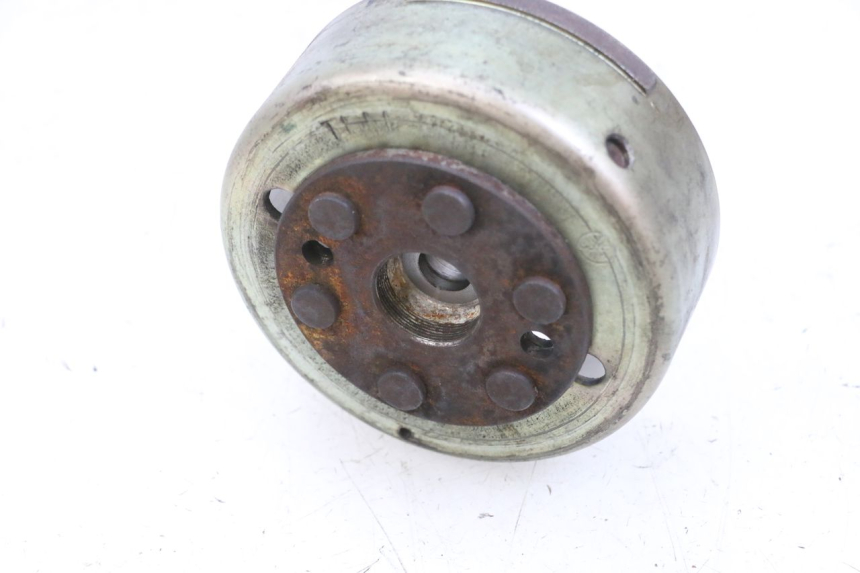 photo de ROTOR YAMAHA YP MAJESTY 125 (2002 - 2006) - Estado da superfície