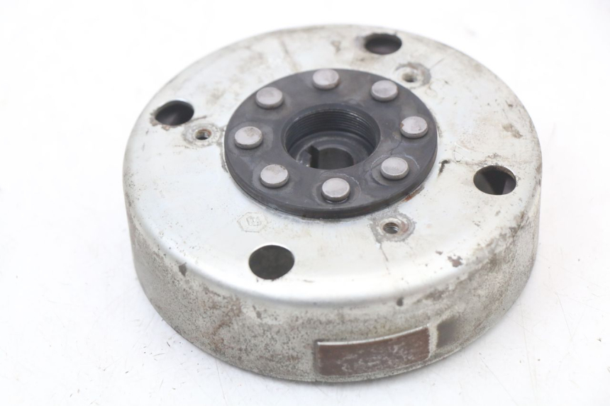 photo de ROTOR PIAGGIO ZIP 2T 50 (2009 - 2019) - Detalhe da peça