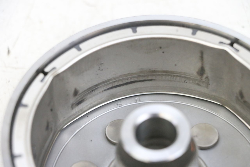 photo de ROTOR KAWASAKI ZR 7 750 (1999 - 2004) - Outro ângulo de visão