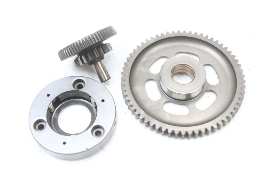 photo de ENGRENAGEM LIVRE DO MOTOR DE ARRANQUE SUZUKI BURGMAN 125 (2007 - 2014) - Detalhe da peça