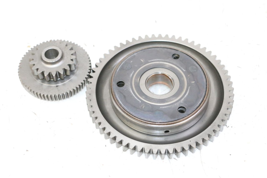 photo de ENGRENAGEM LIVRE DO MOTOR DE ARRANQUE SUZUKI BURGMAN 125 (2007 - 2014) - Detalhe da peça