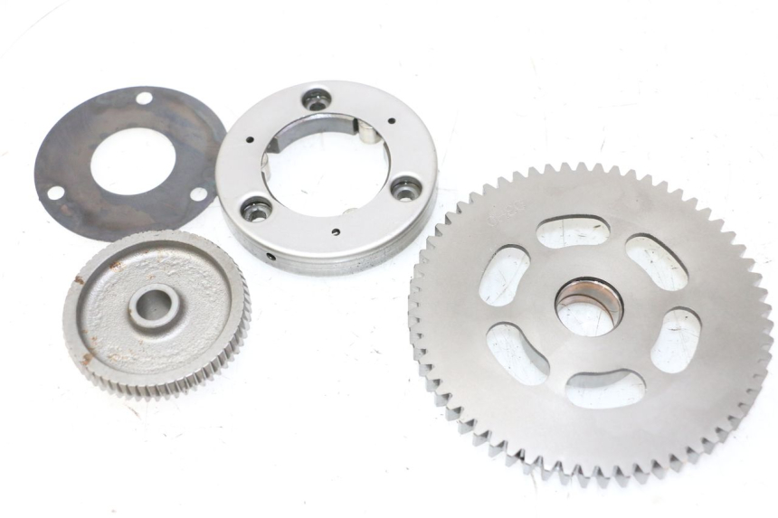 photo de ENGRENAGEM LIVRE DO MOTOR DE ARRANQUE SUZUKI BURGMAN 125 (2007 - 2014) - Vista geral