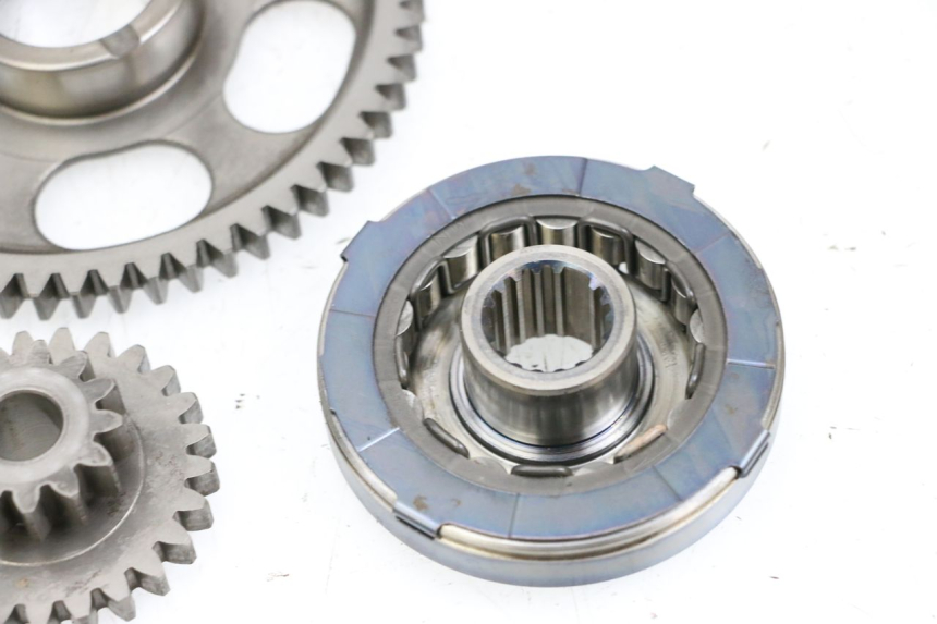 photo de ENGRENAGEM LIVRE DO MOTOR DE ARRANQUE SUZUKI BURGMAN EXECUTIVE ABS 650 (2006 - 2012) - Vista do produto