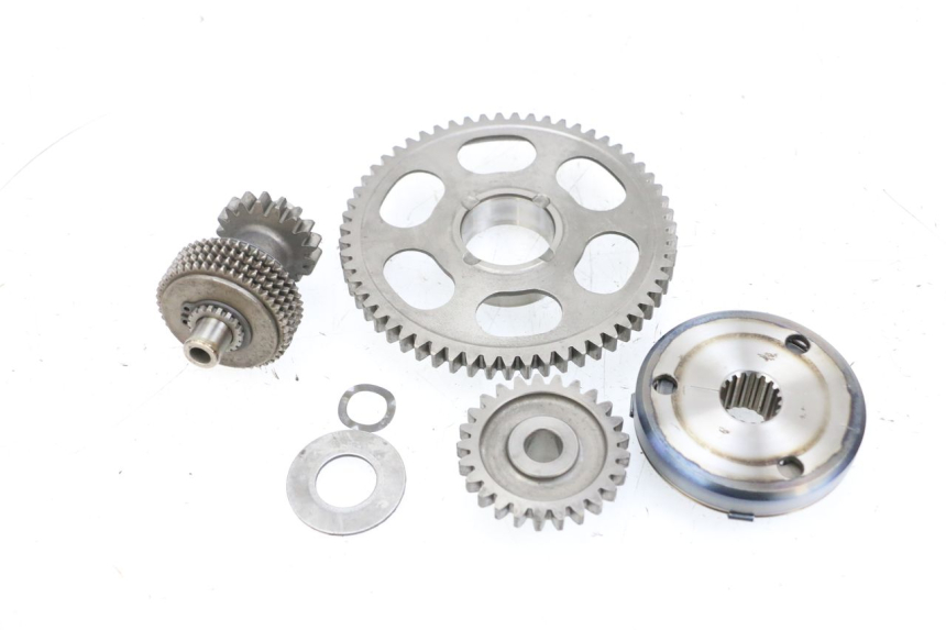 photo de ENGRENAGEM LIVRE DO MOTOR DE ARRANQUE SUZUKI BURGMAN EXECUTIVE ABS 650 (2006 - 2012) - Zoom do estado de desgaste