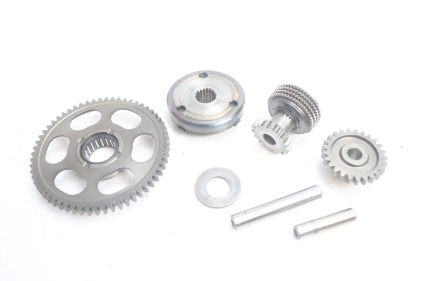 photo de ENGRENAGEM LIVRE DO MOTOR DE ARRANQUE SUZUKI BURGMAN EXECUTIVE ABS 650 (2006 - 2012) - Ampliação técnica